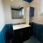 Holiday home Maison 10 Personnes Avec Piscine Jacuzzi, Proche Du Pal