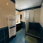 Maison 10 Personnes Avec Piscine Jacuzzi, Proche Du Pal Holiday home Bouce (Allier)