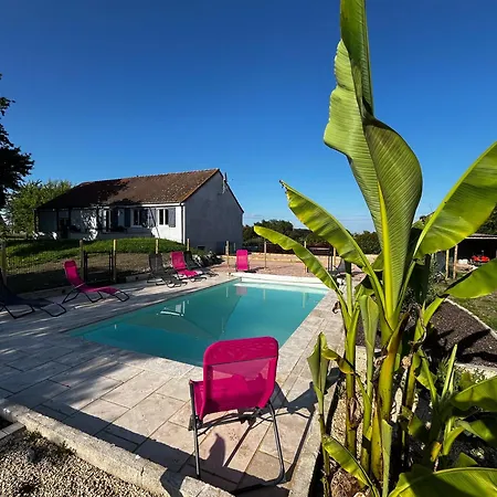 Maison 10 Personnes Avec Piscine Jacuzzi, Proche Du Pal Holiday home *
